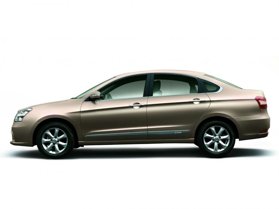  DongFeng Fengshen A60 2012 года  (фото 4 из 11)